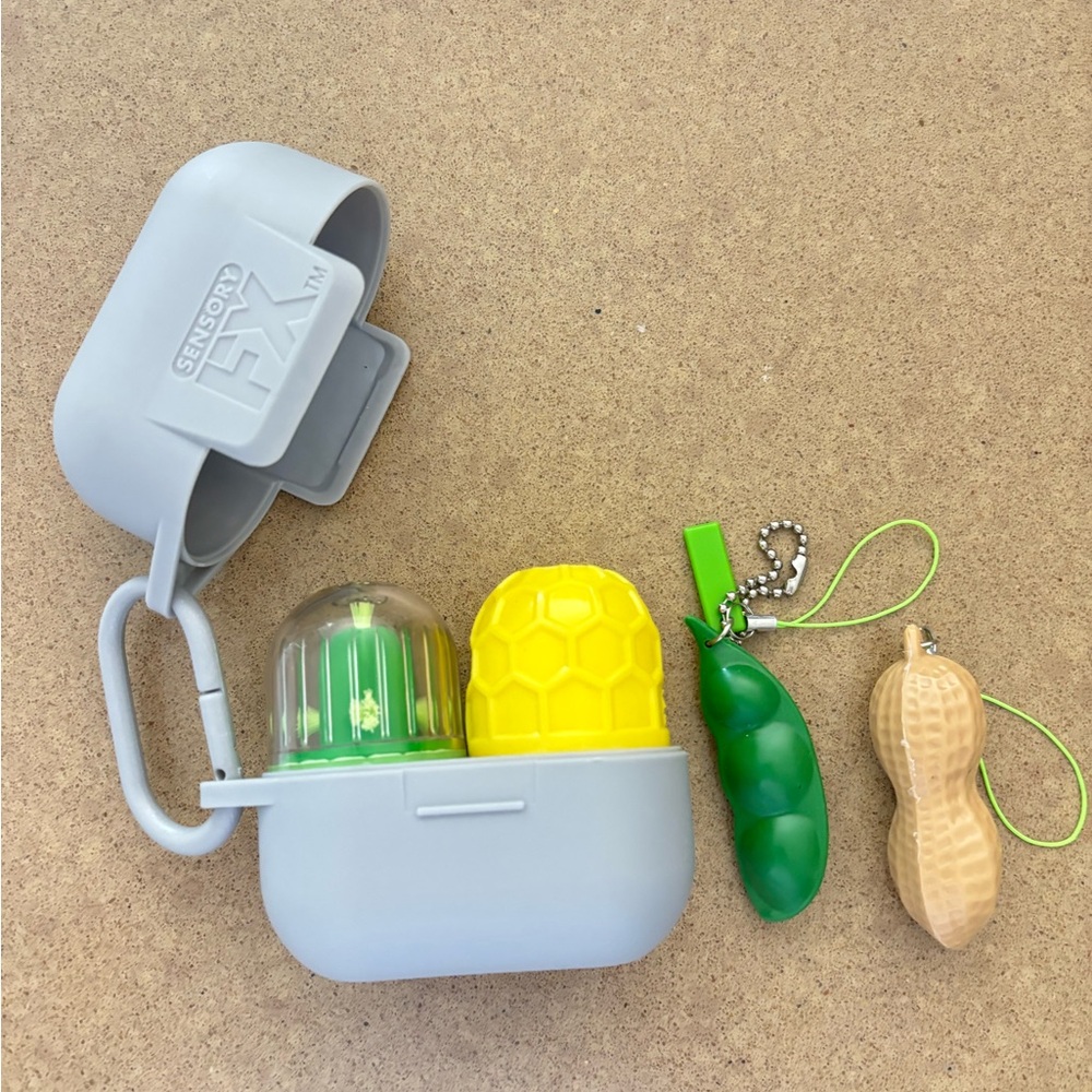 SensoryFX Fidget Capsule with Yellow & Green pods + 2 fidget pods